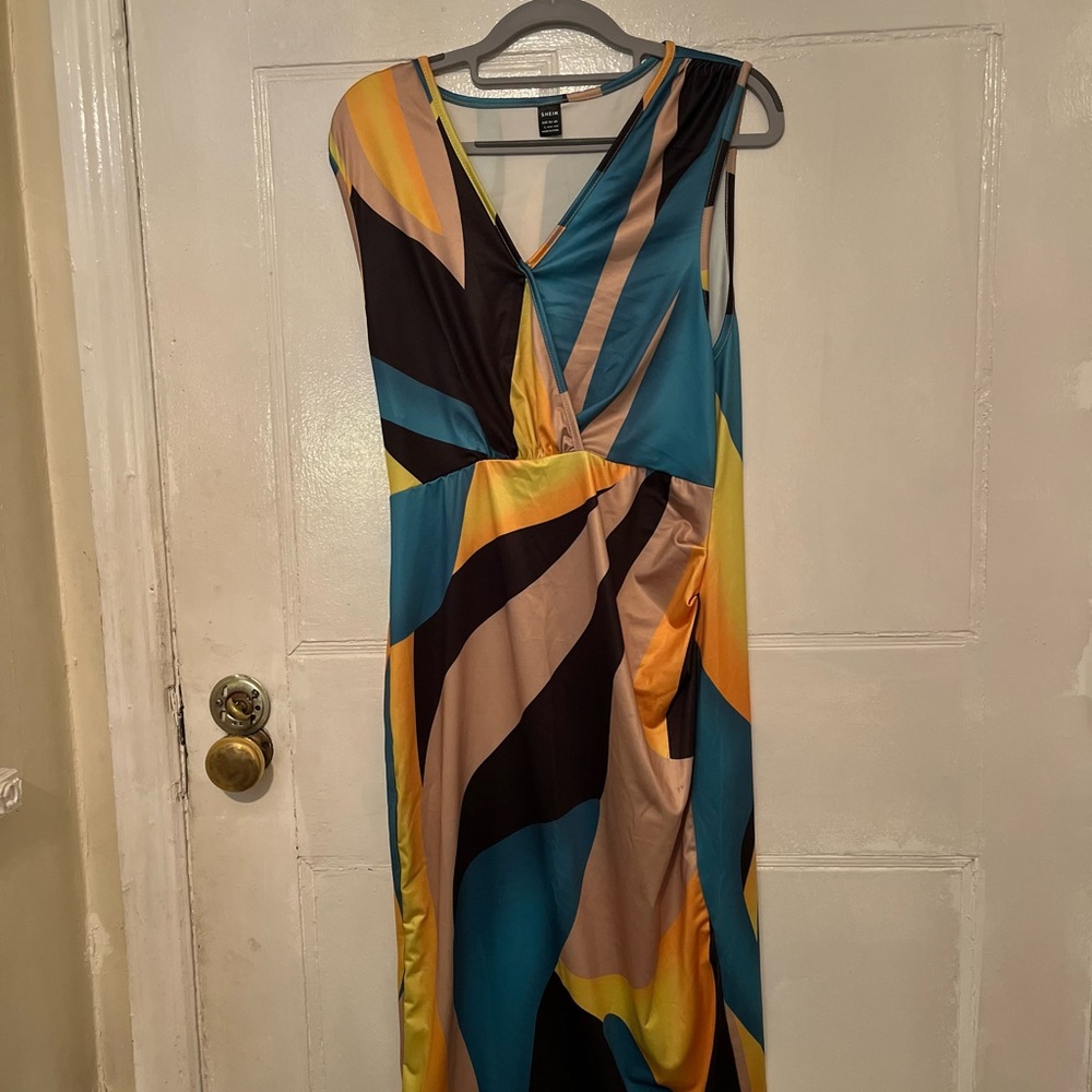 Amazon Multicolor Abstract Maxi Dress